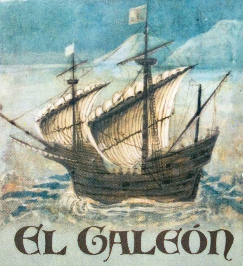 El Galeon Apartment Рибадео Екстериор снимка